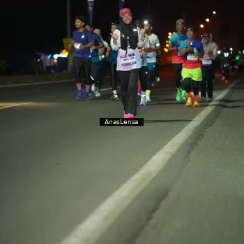 Runner Photo 7633867