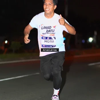 Runner Photo 7633869