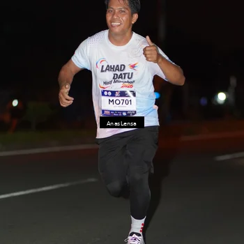 Runner Photo 7633871