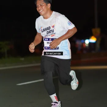 Runner Photo 7633872