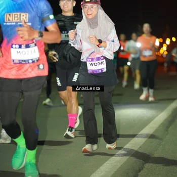 Runner Photo 7633900