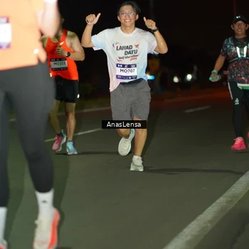 Runner Photo 7633902