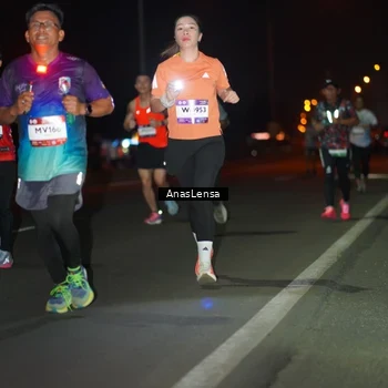Runner Photo 7633906