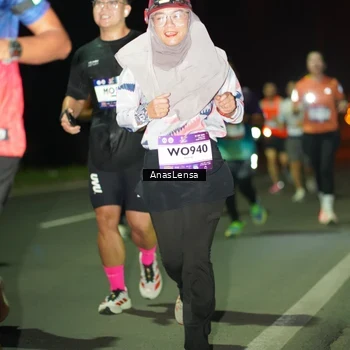 Runner Photo 7633910