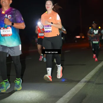 Runner Photo 7633913