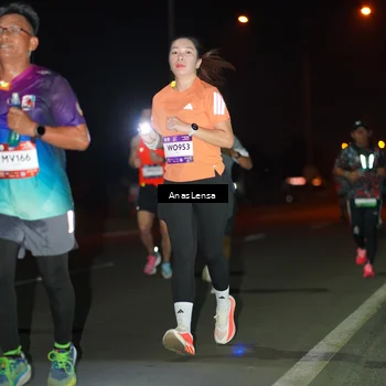 Runner Photo 7633915