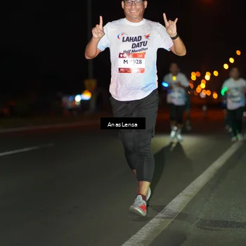 Runner Photo 7633931