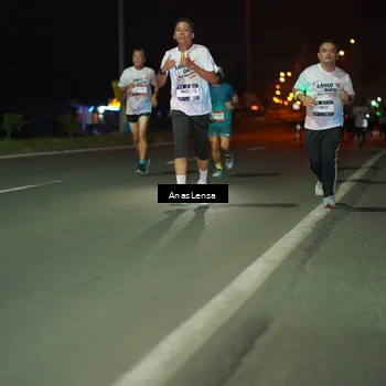 Runner Photo 7633945