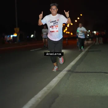 Runner Photo 7633946