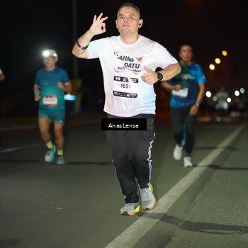 Runner Photo 7633957