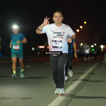 Runner Photo 7633959