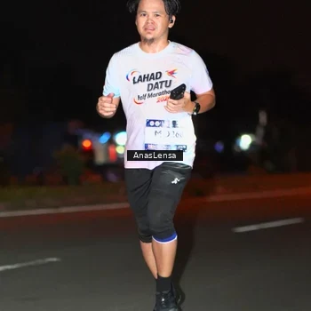 Runner Photo 7633978