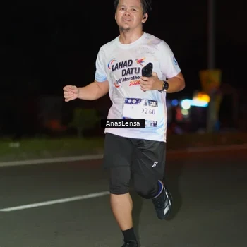 Runner Photo 7633987
