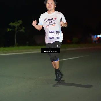Runner Photo 7633988