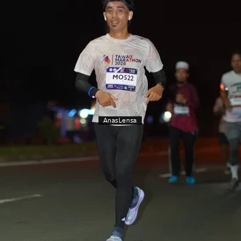 Runner Photo 7633997