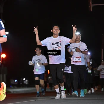 Runner Photo 7634002