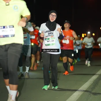 Runner Photo 7634017