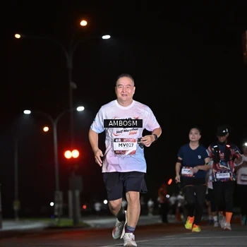 Runner Photo 7634018