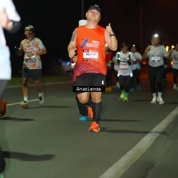 Runner Photo 7634026
