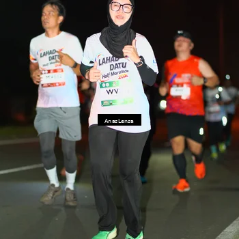 Runner Photo 7634036