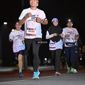 Runner Photo 7634038