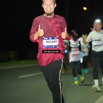 Runner Photo 7634040