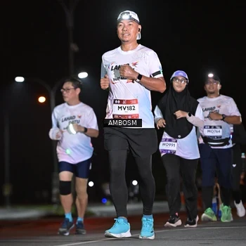 Runner Photo 7634043