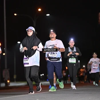 Runner Photo 7634052