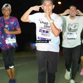 Runner Photo 7634061
