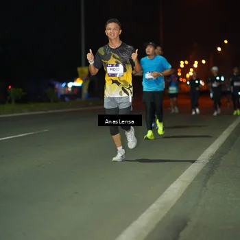 Runner Photo 7634088