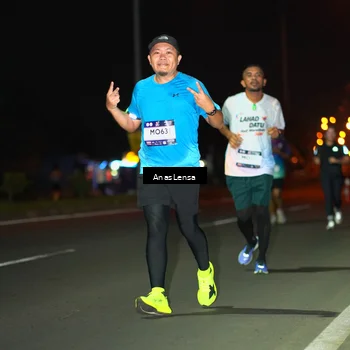 Runner Photo 7634110
