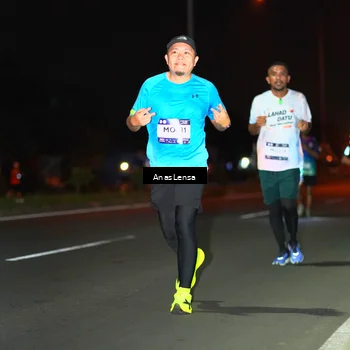 Runner Photo 7634111