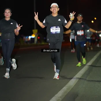Runner Photo 7634134
