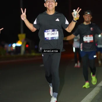 Runner Photo 7634136