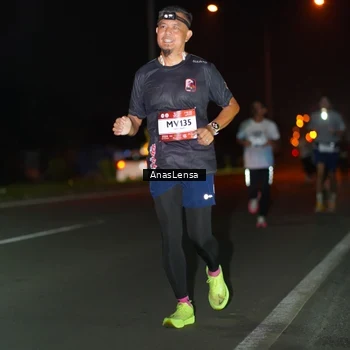 Runner Photo 7634150