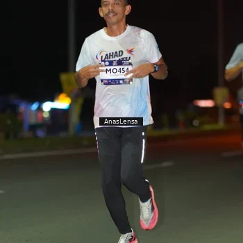 Runner Photo 7634154