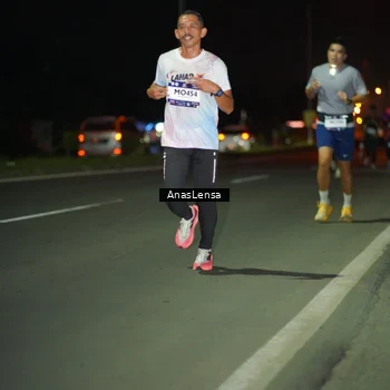 Runner Photo 7634165
