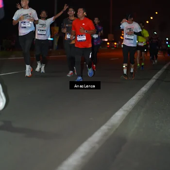 Runner Photo 7634168