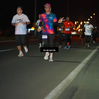 Runner Photo 7634173