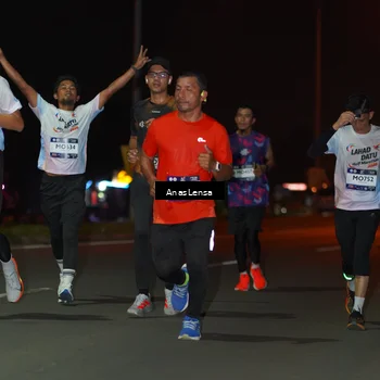 Runner Photo 7634187