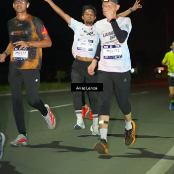 Runner Photo 7634190