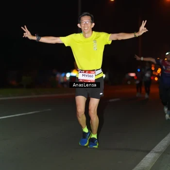 Runner Photo 7634202