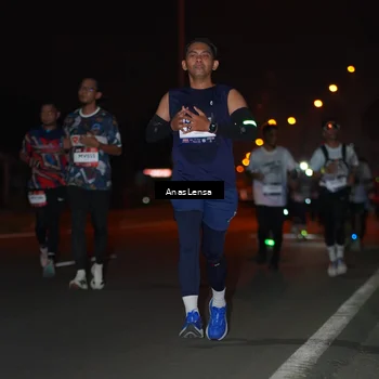 Runner Photo 7634215