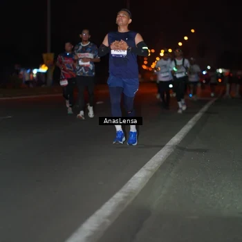 Runner Photo 7634217