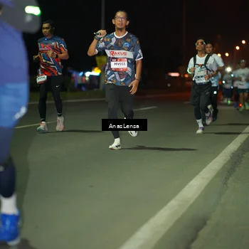 Runner Photo 7634226