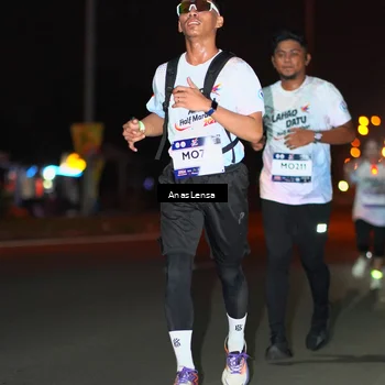 Runner Photo 7634243