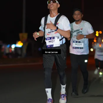 Runner Photo 7634245