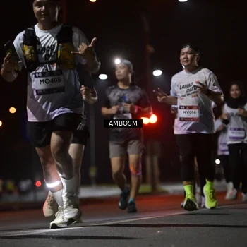 Runner Photo 7634246