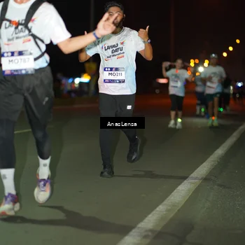 Runner Photo 7634251
