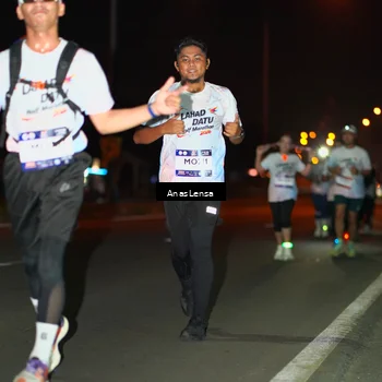 Runner Photo 7634259